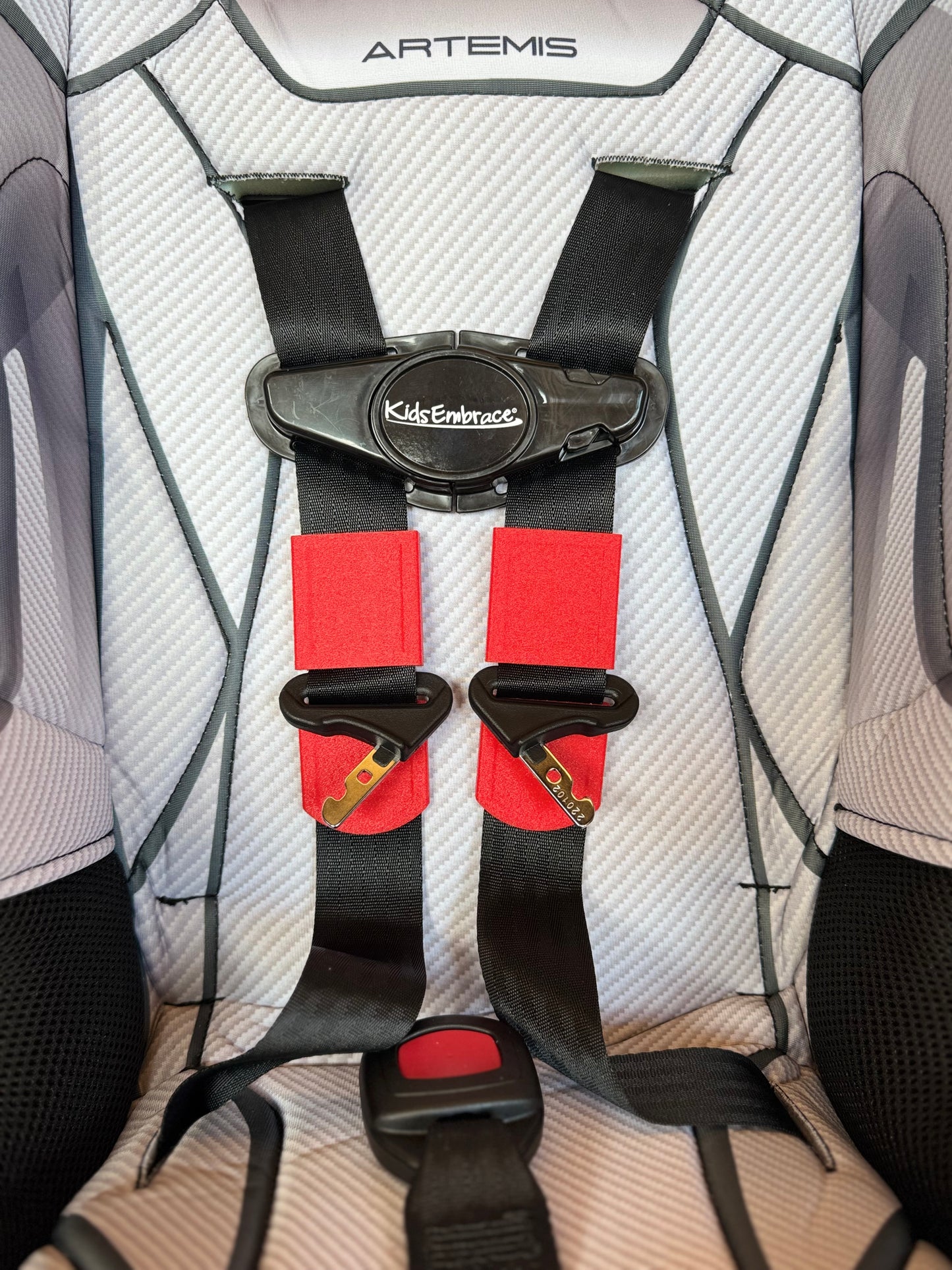 Car Seat Strap Aligner Accessory