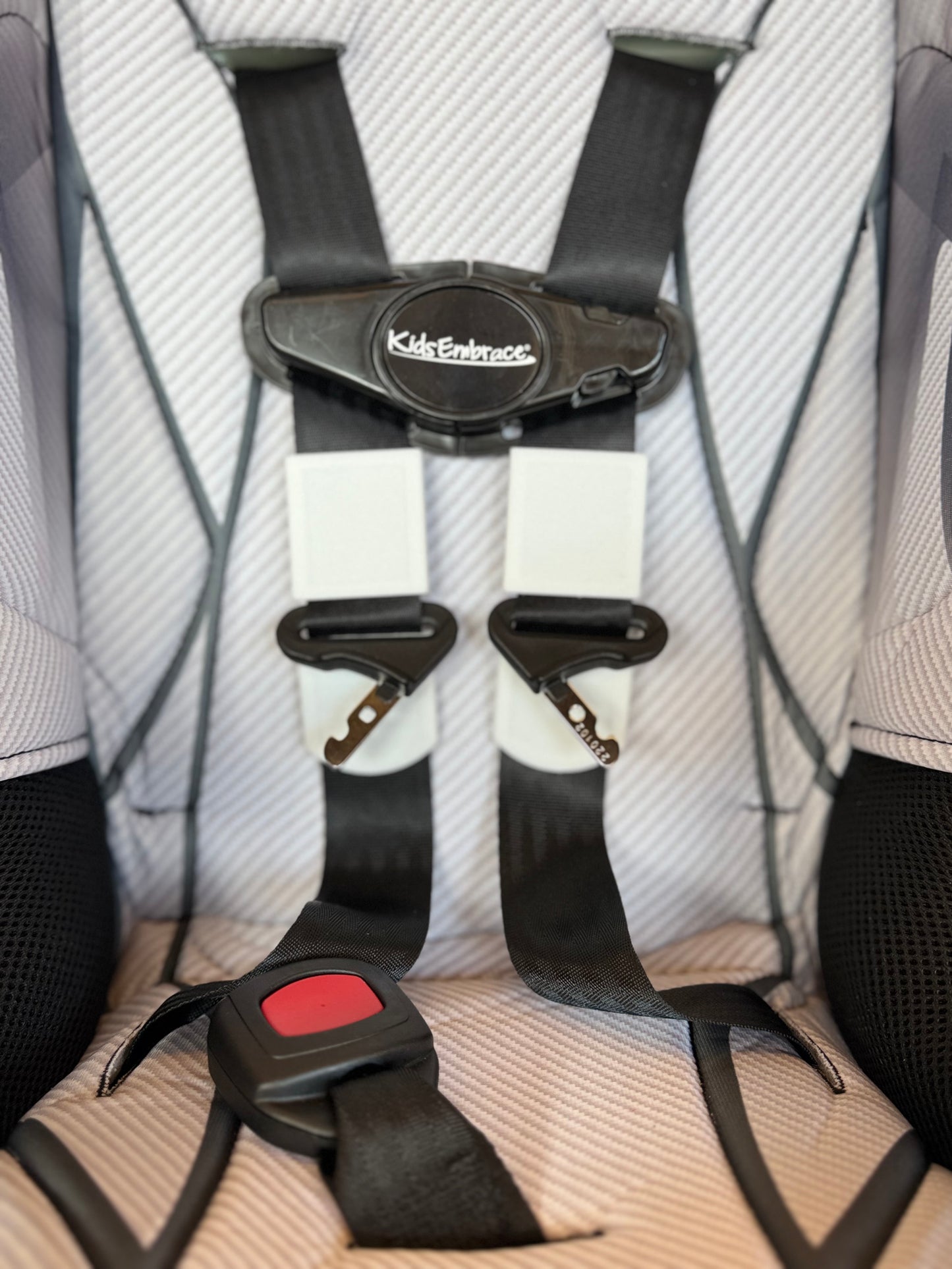 Car Seat Strap Aligner Accessory